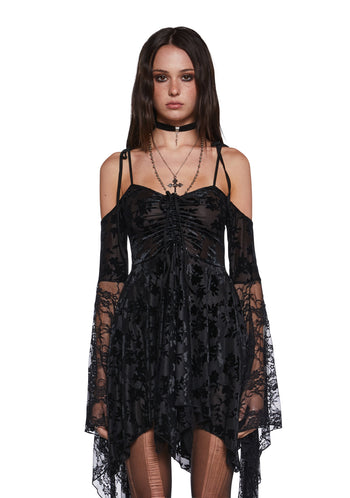 base|black